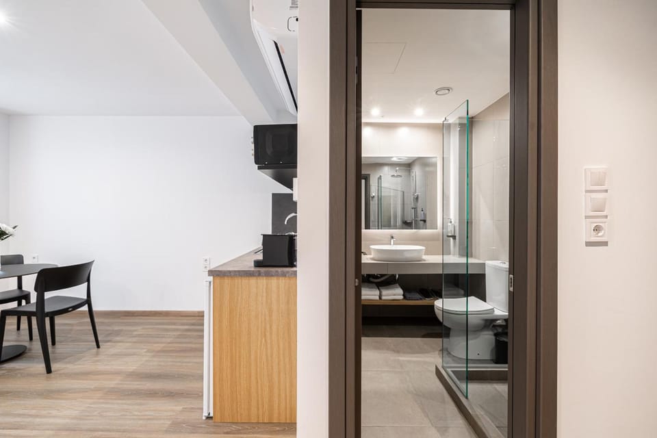 Pnoe Urban Living Hotel in Kallithea