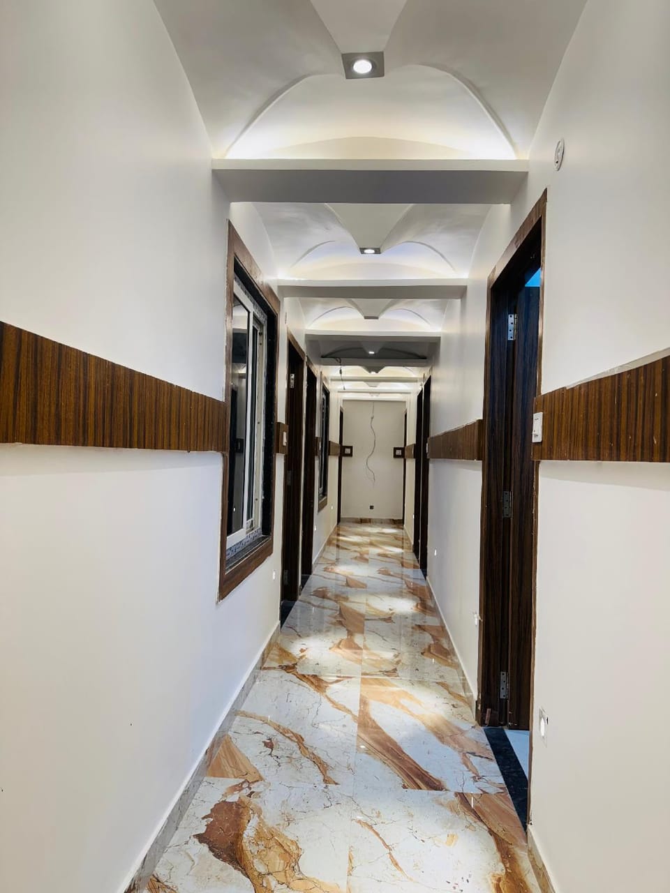 Hotel Krishna Continental Hotel in Uttar Pradesh