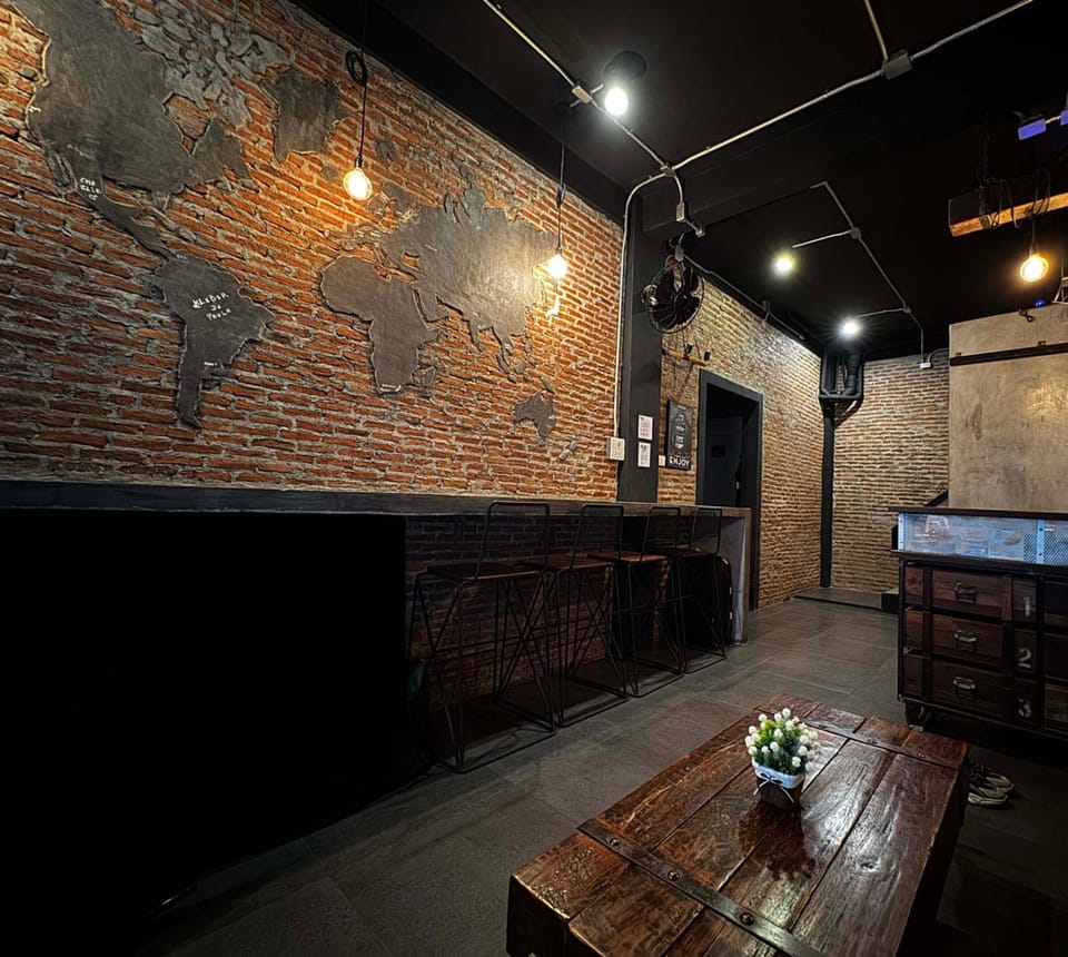Bar/lounge