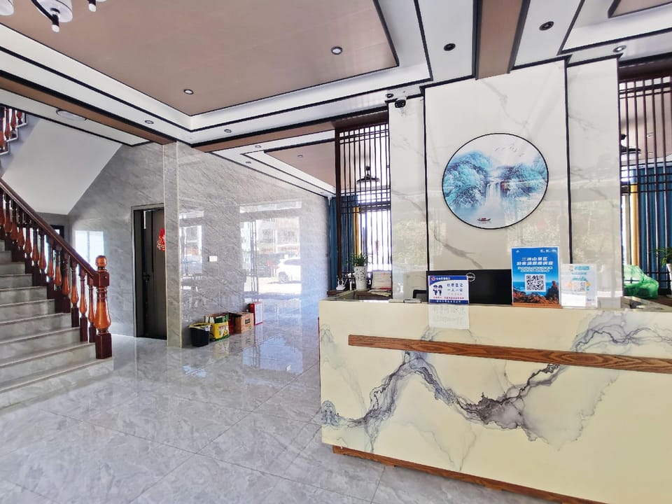 Chengcheng Homestay - A Beautiful Resort with Mountain Views (Sanqingshan Scenic Area Branch) Hotel in Zhejiang