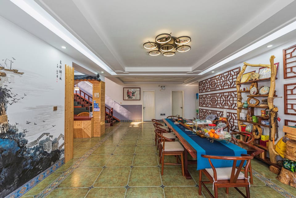 Xin Yi Xin Homestay Hotel in Zhejiang