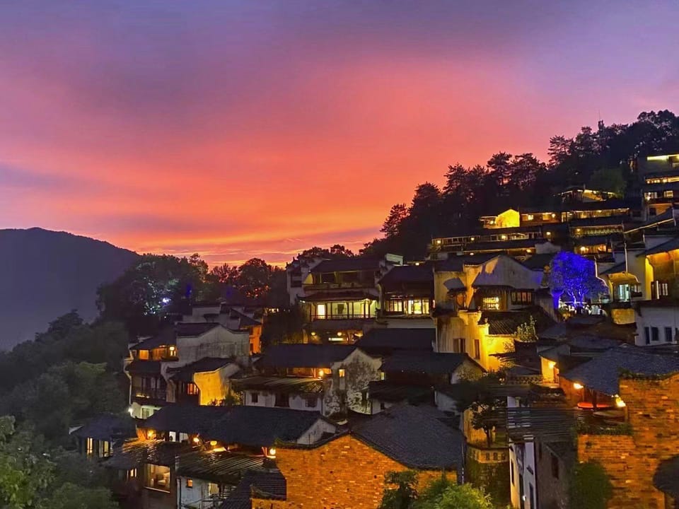 Sunset Viewing at Tingyun Mountain Lodge (Huangling Scenic Area Branch) Hotel in Zhejiang
