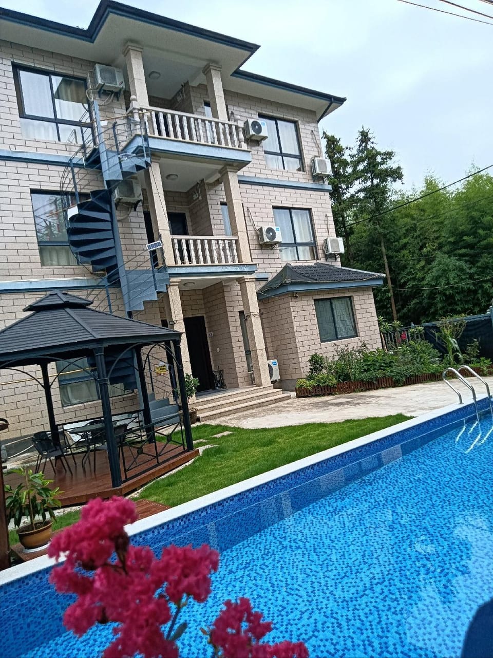 Moganshan Huaming Xiaozhu Homestay Hotel in Zhejiang
