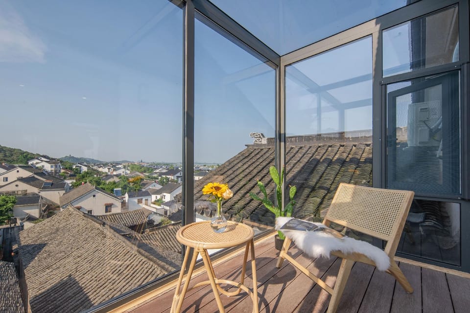 Mountain Retreat Time Homestay (Taihu Scenic Area Branch) Hotel in Suzhou