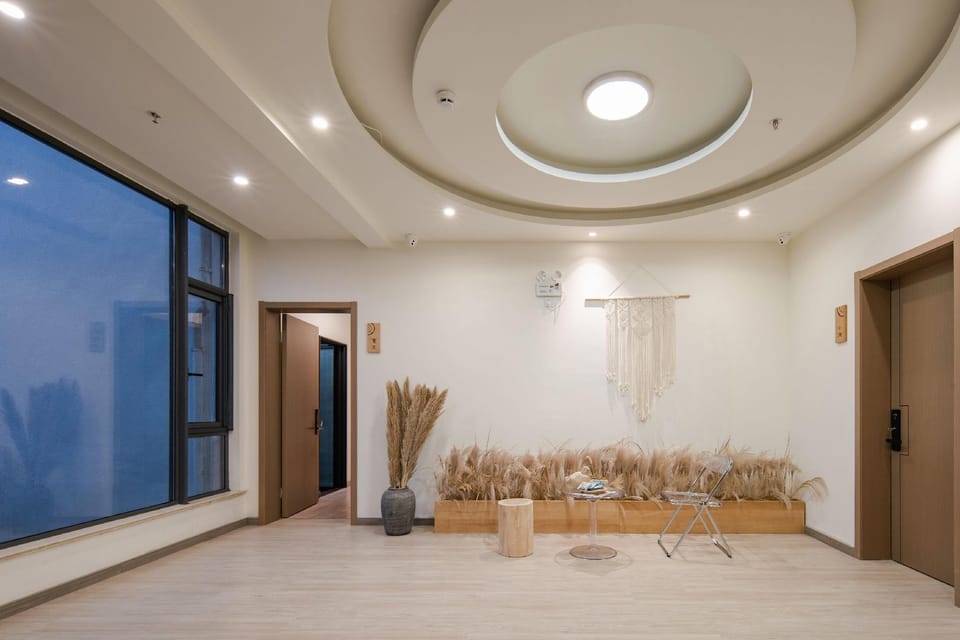 Mountain Retreat Time Homestay (Taihu Scenic Area Branch) Hotel in Suzhou