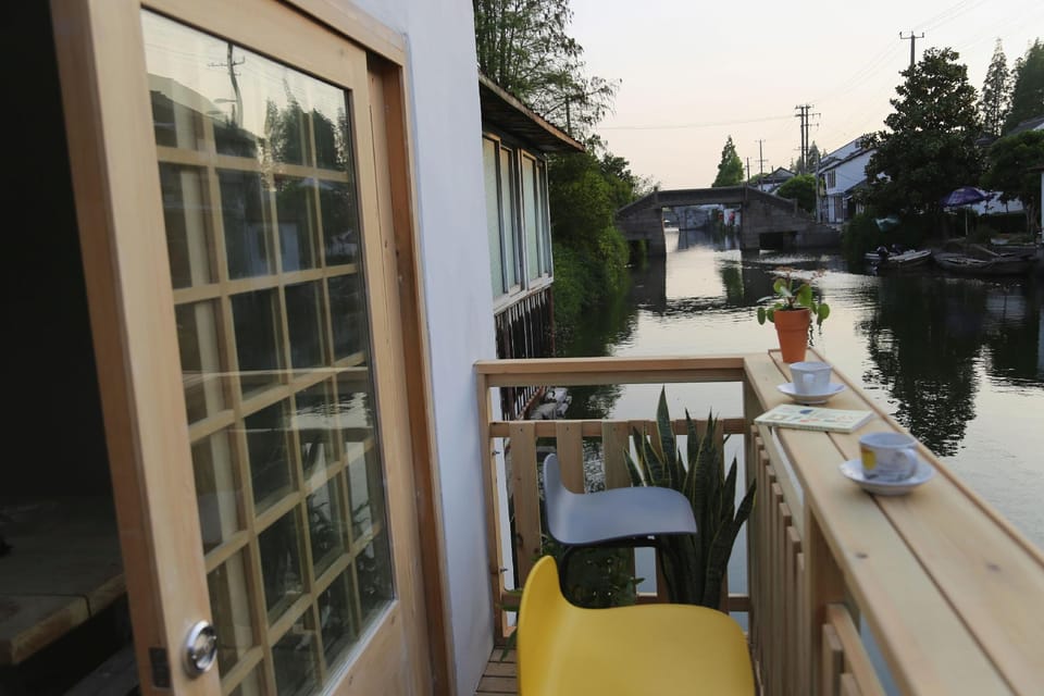 Jiaoli Taoshe Homestay (Shanghai Zhujiajiao Ancient Town Branch) Hotel in Shanghai