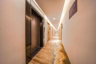 Xingju Hotel (Hengdian Film and Television City Dream Valley Branch) Hotel in Zhejiang