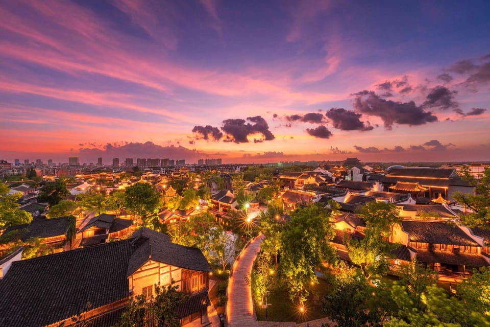 Puyuan Fashion Ancient Town Tongchuan Inn Hotel in Zhejiang