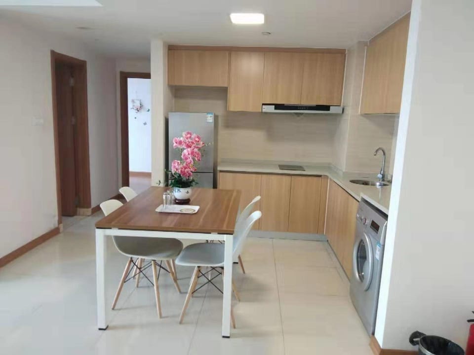 Xulong Junhui Apartment (Midea Headquarters Store) Hotel in Guangzhou
