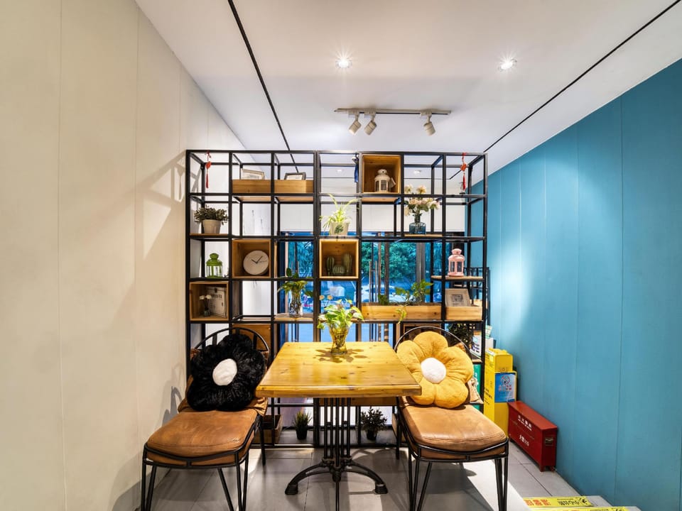 Lanwei Boutique Hotel (Yuyingfang Branch, Deqing County) Hotel in Hangzhou