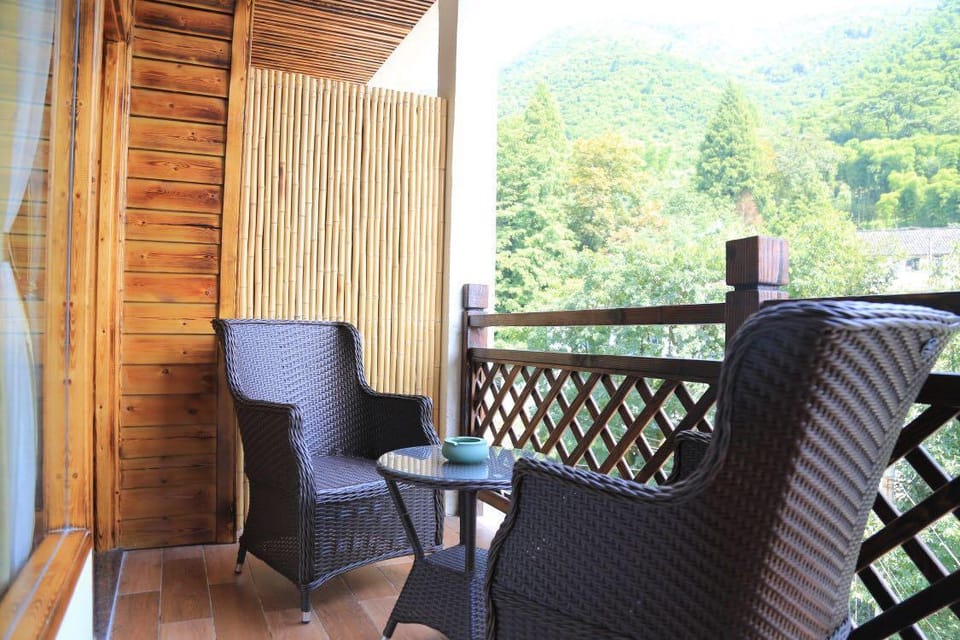 Yingyuan Pavilion Inn Hotel in Zhejiang