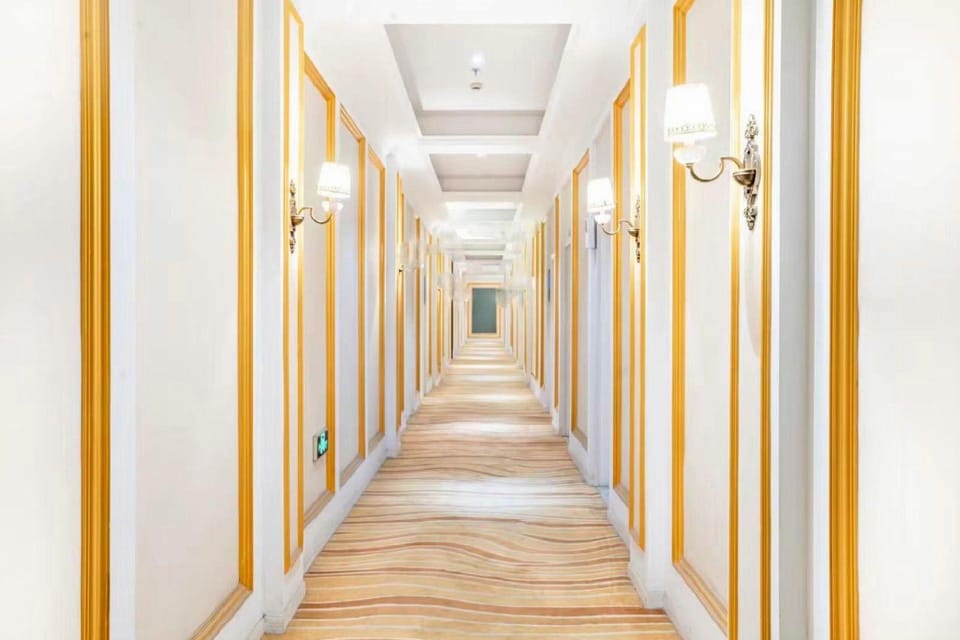 Pattaya Hotel (Deqing Yintai City Branch) Hotel in Hangzhou