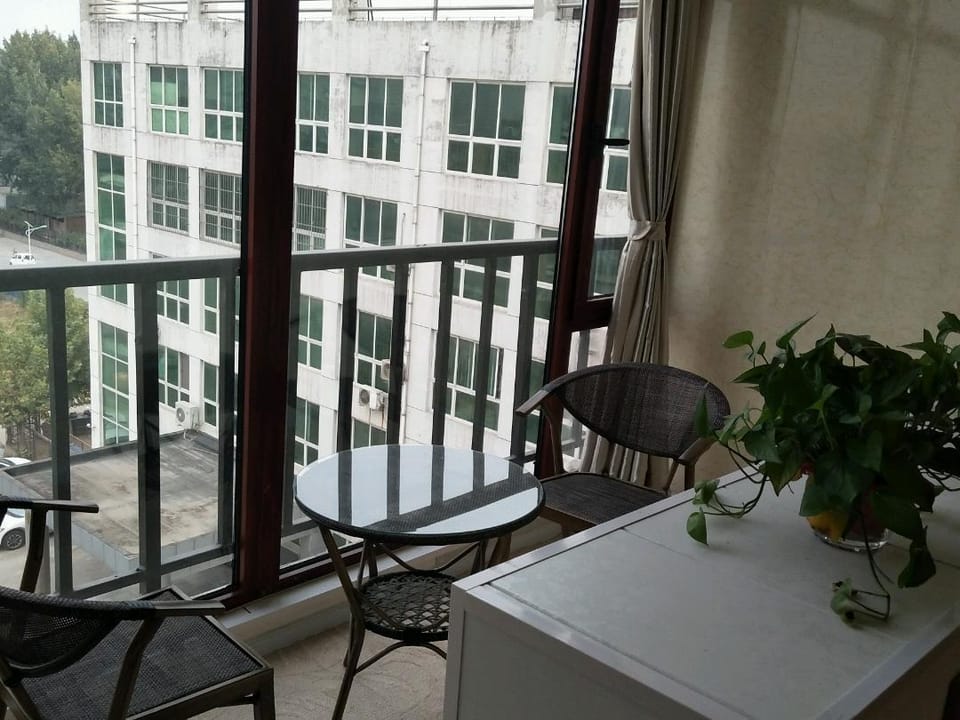Yike Express Hotel (Luquan Development Zone Branch) Hotel in China