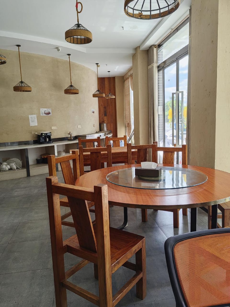 Yuexing Hotel (Hengdian Wansheng South Street Pedestrian Street Branch) Hotel in Zhejiang