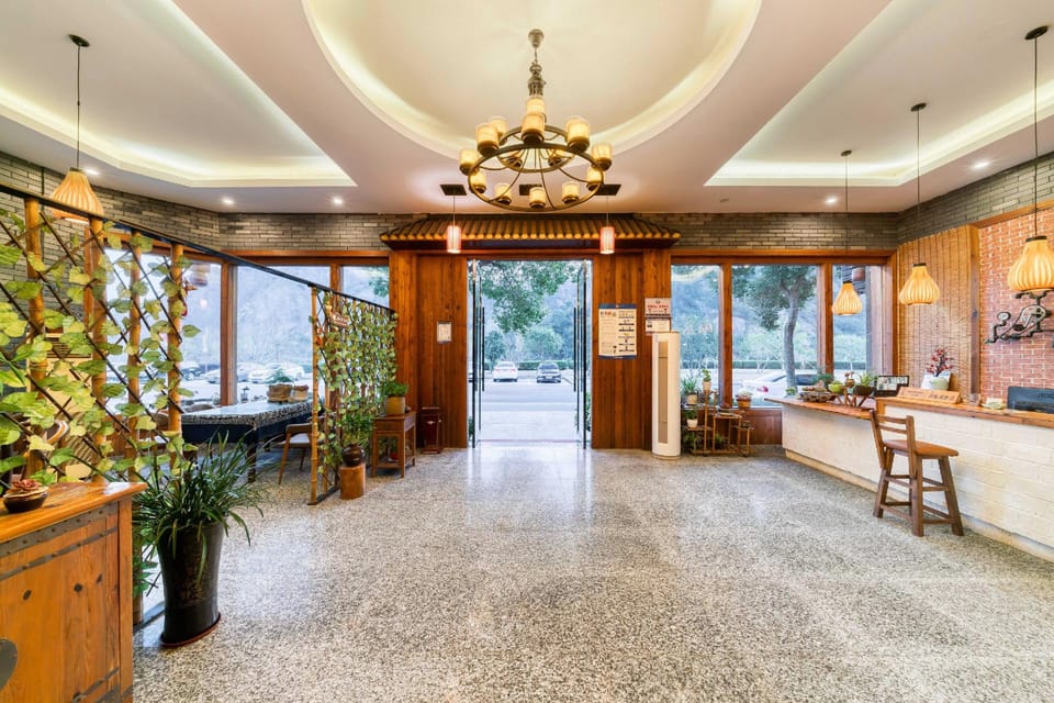 Liuheju Inn Hotel in Zhejiang