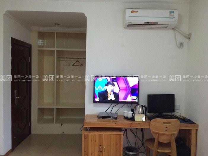 Baiyunlou Hotel (Huangshan Beidamen Branch) Hotel in Zhejiang
