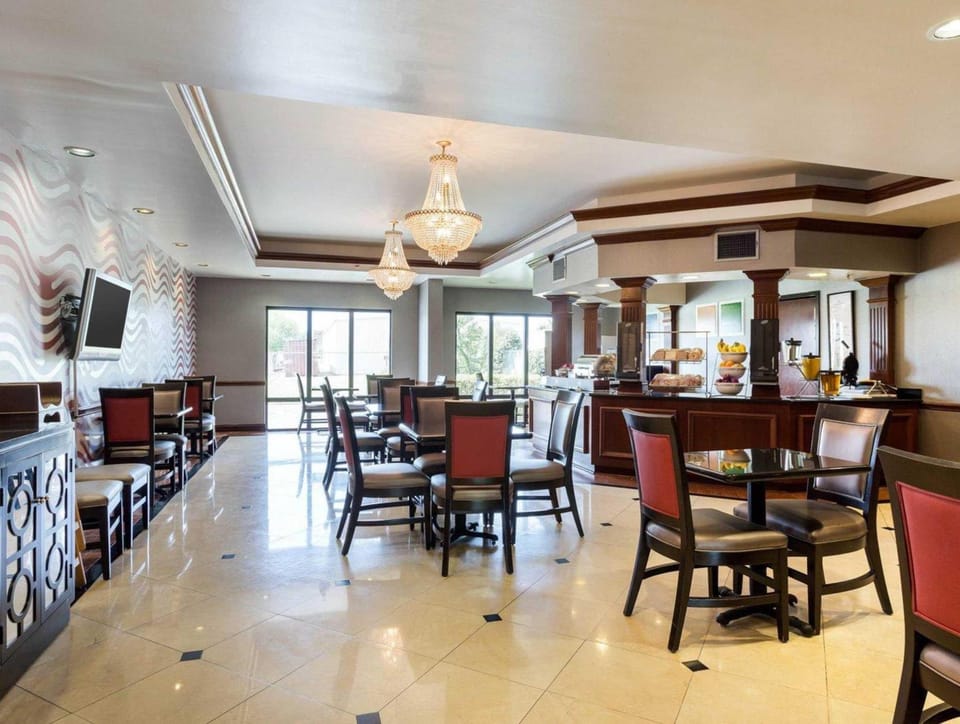 Comfort Suites Southaven - Memphis South Hotel in Southaven