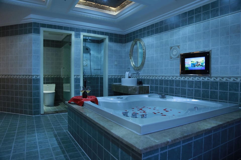 Ring Hotel Hotel in Hangzhou
