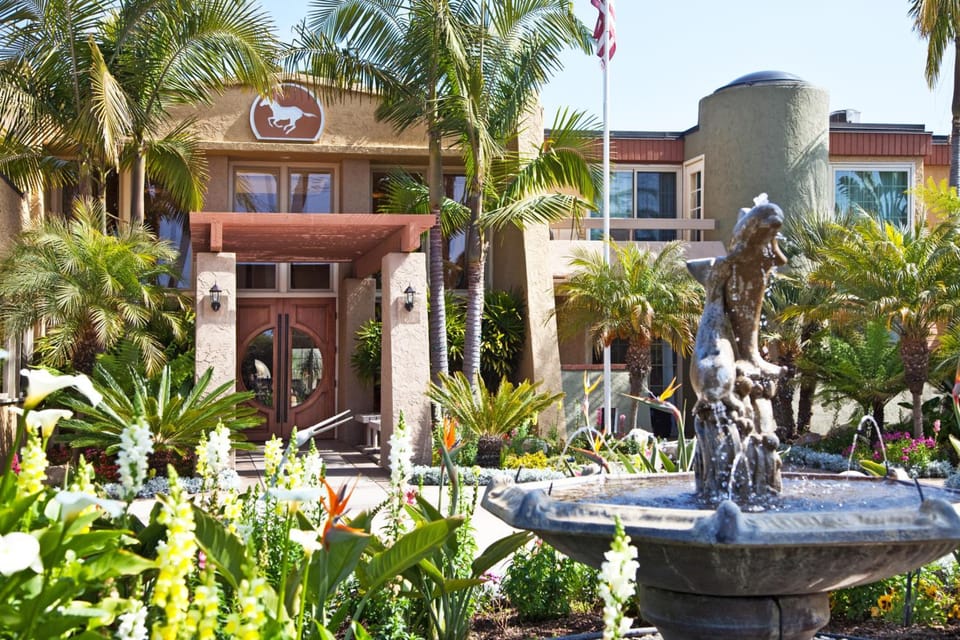 Winners Circle Resort Hotel in Del Mar