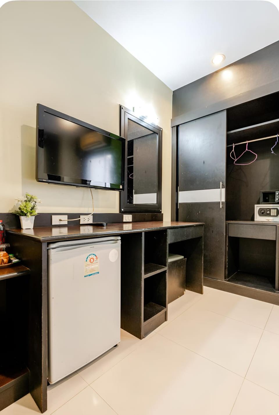 Phuket 420 Hotel in Patong