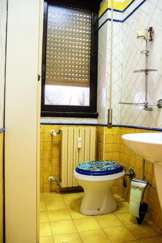 CASA IMMAGINALISTi Hotel in Ostia