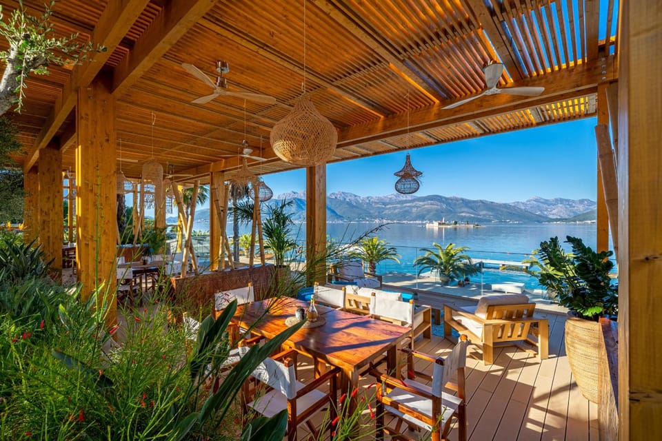 Monte Palm Beach Hotel in Kotor Municipality