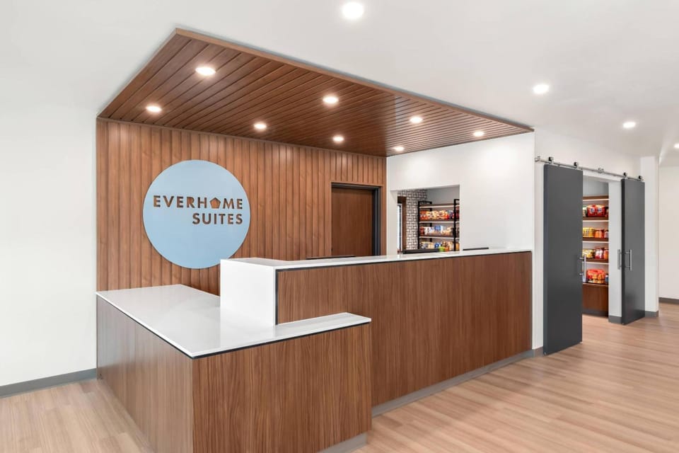 Everhome Suites Amarillo West - Medical Center Hotel in Amarillo