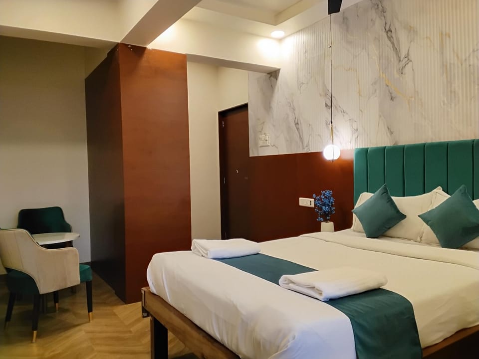 Solitaire Residency Hotel in Maharashtra