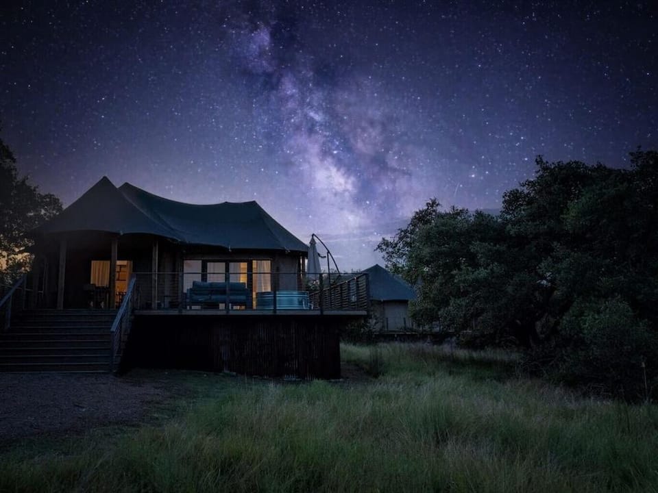Outdoorsy Hill Country Hotel in Rio Grande