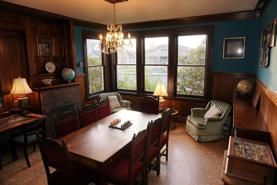 The Weller House Hotel in Fort Bragg