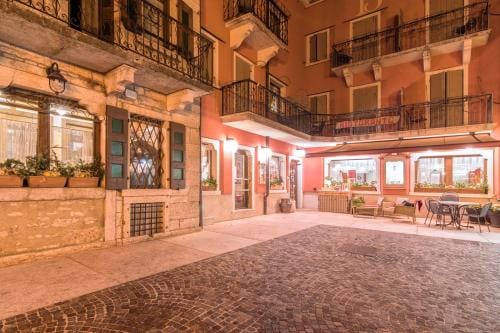 13 Comuni Ristorante E Albergo Hotel in Veneto
