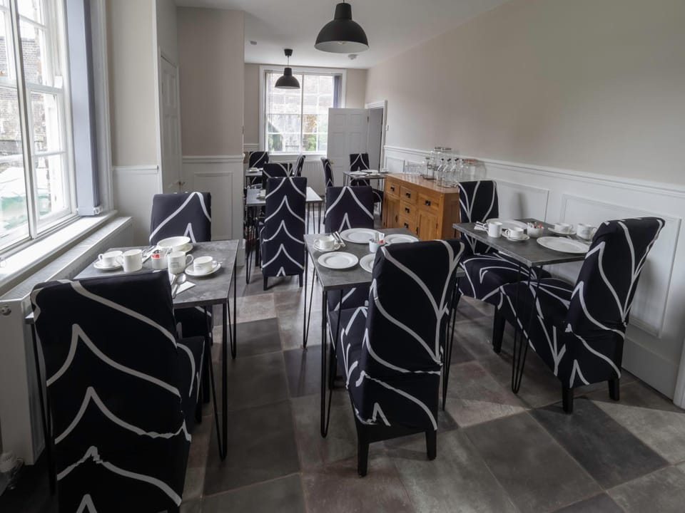 Viaduct Guest House Hotel in Telford