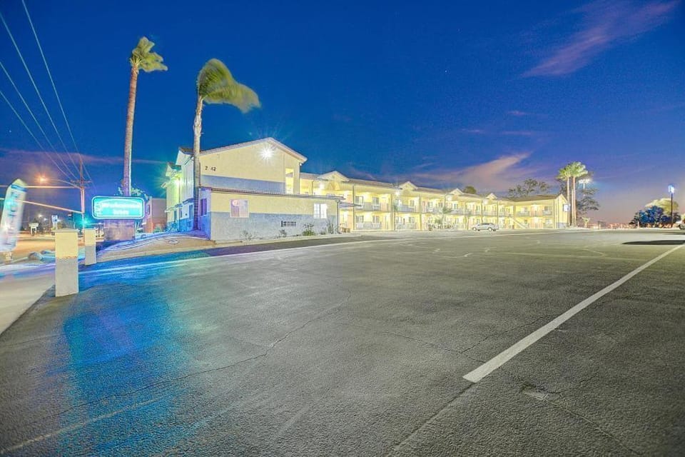 Welcome Inn Hotel in Colton