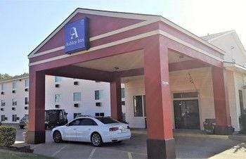 Ashley Inn Hotel in Ponca City
