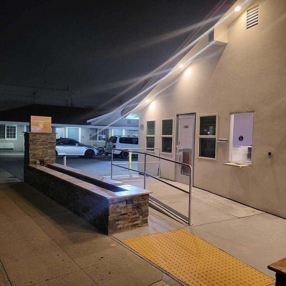 Stafford Inn Hotel in San Carlos