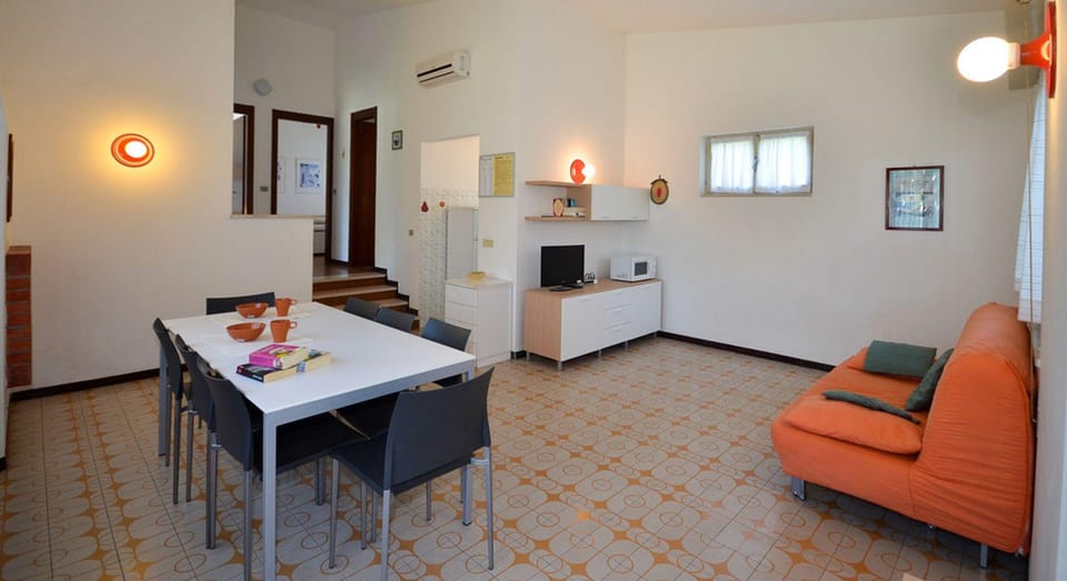 Majestic villa with a large beautiful garden Resort in Bibione