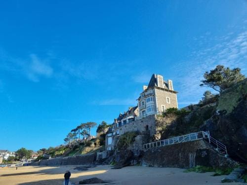 Rêve de mer Hotel in Dinard