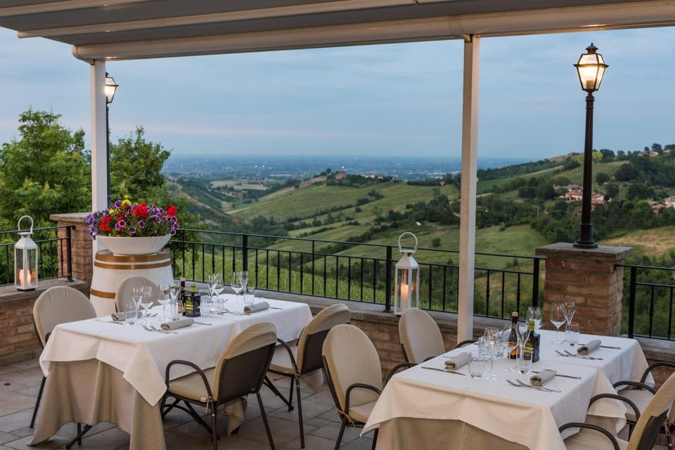 Agriturismo Acetaia Sereni Hotel in Emilia-Romagna