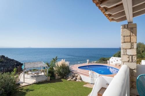Tersanas Sea Front Villas Hotel in Crete