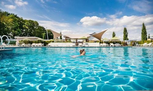 Schaelsbergerbosch- 2 Bath FireplGarde Resort in Limburg (province)