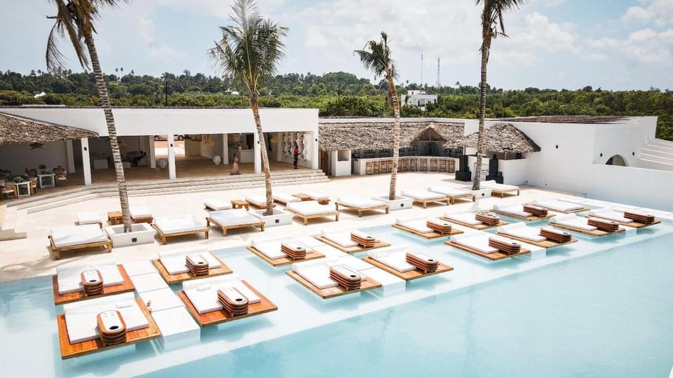Le Saint Tropez Hotel in Unguja North Region