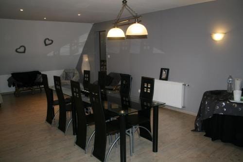 Le Blockhaus de Domleger et Spa Hotel in Hauts-de-France