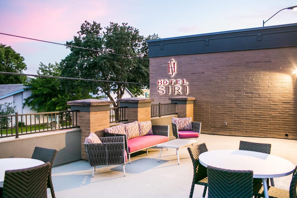 Hotel Siri Downtown - Paso Robles Hotel in Paso Robles