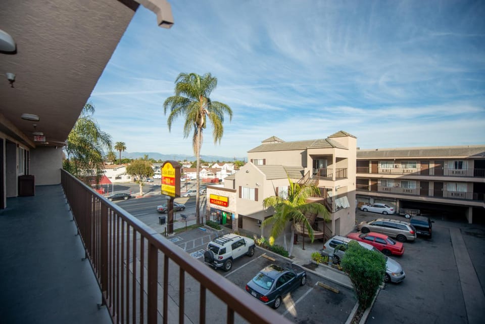 Casa Bella Inn- Huntington Park Motel in Huntington Park