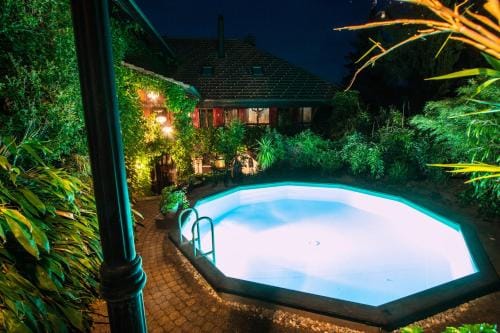 Bijou Hotel / Love and Romance Hotel in Canton of Bern (Region)
