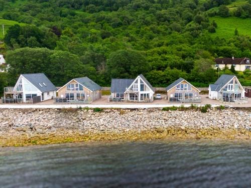 Beach Houses with Hot Tubs Hotel in Scotland