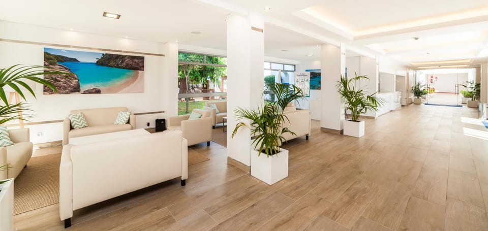 Apartamentos Globales Lord Nelson Apartment hotel in Santo Tomas