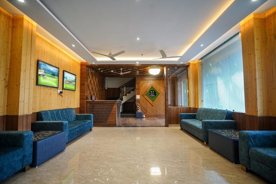 Uno Premium Dalhousie Hotel in Himachal Pradesh