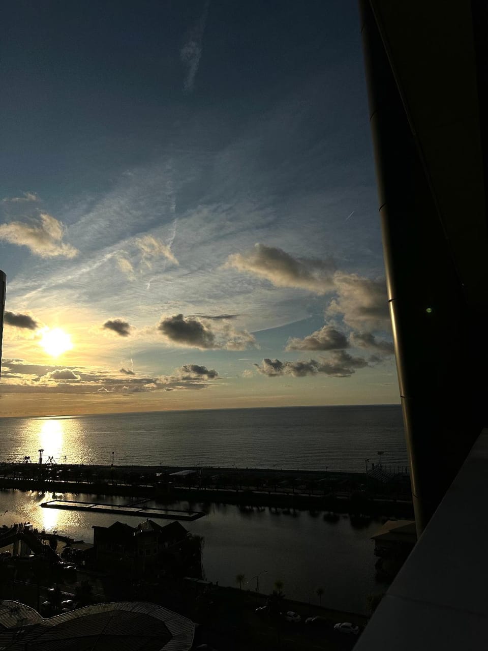 Luxury apartment with sea view Hotel in Batumi