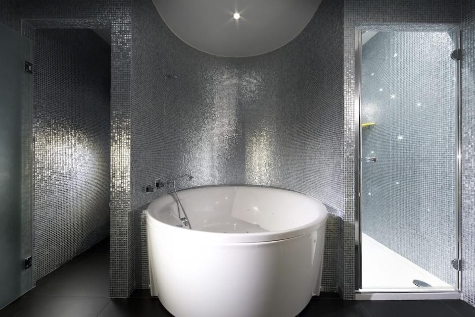 Hotel Crayon Rouge Hotel in Paris